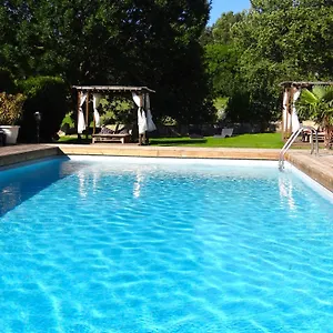 La Maison De Gilbert Jacuzzi Piscine Chauffee Gasthof